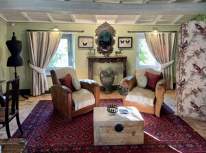 Bedroom lounge