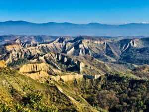 Chalanchi Valley